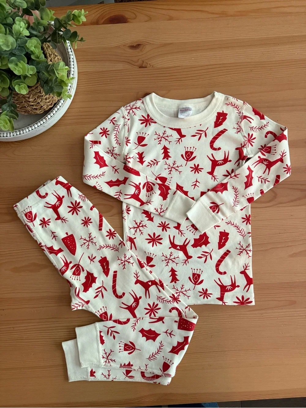 Hanna Anderson kids pajama sz 5
